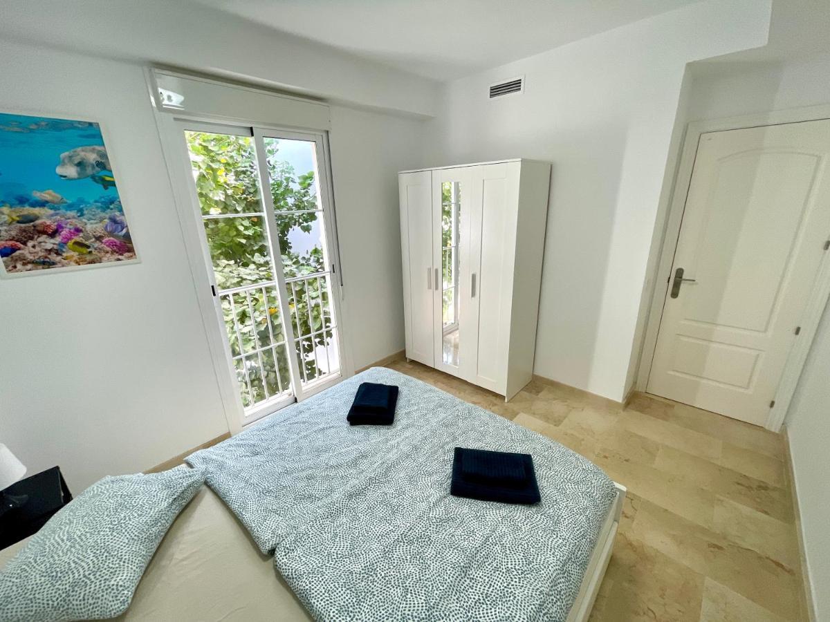 Top Sea View Apartment - 7 Minutes To Sotogrande Castillo de Sabinillas 외부 사진